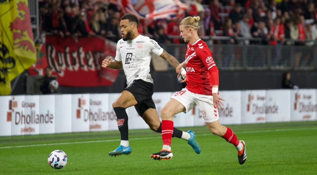 Valenciennes – DFCO (2-0) : fin de série dans le Nord