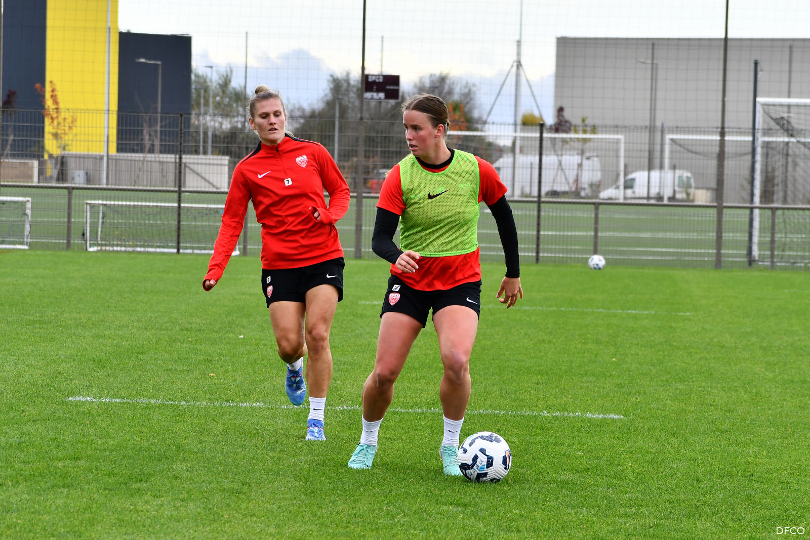 La séance du 2 octobre en photos