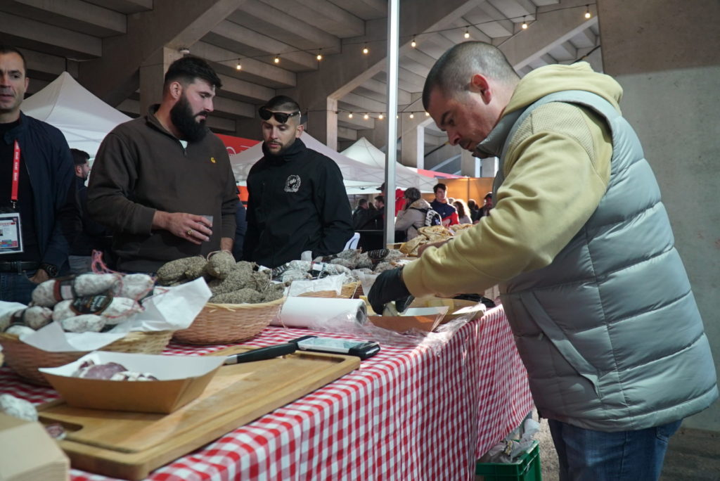 Biscrocamp investit complètement Gaston-Gérard