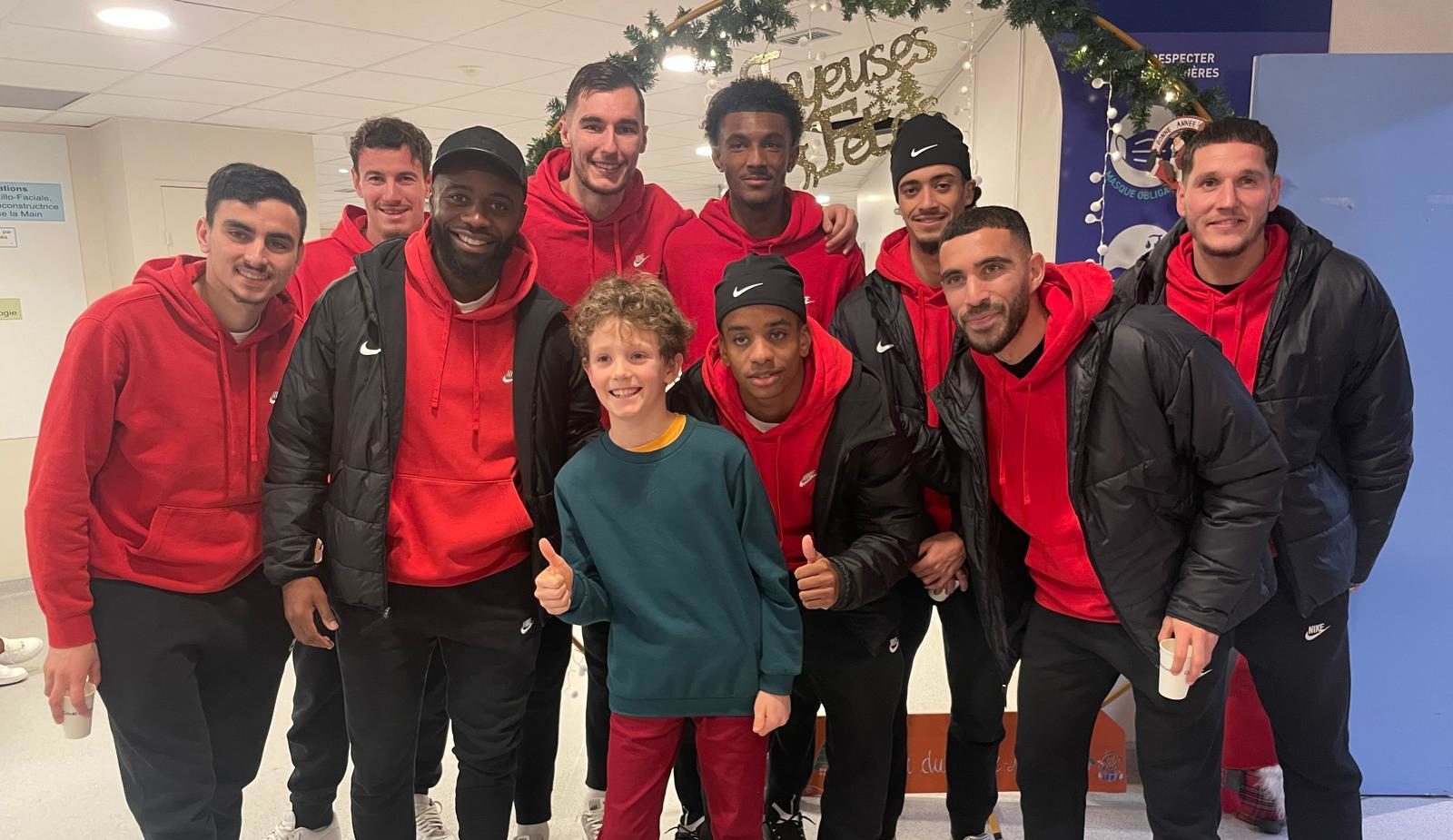 Les joueurs rendent visite à l&rsquo;association Coup d&rsquo;Pouce