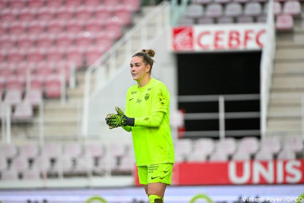 Katriina Talaslahti reste Dijonnaise !