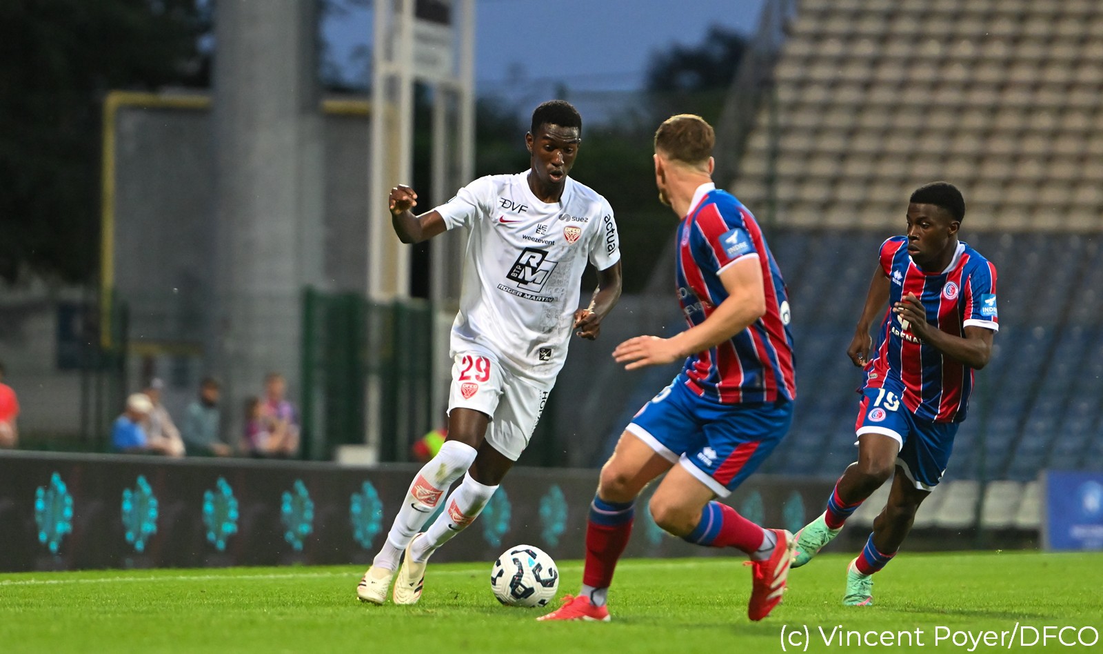 Le résumé vidéo de Châteauroux – DFCO