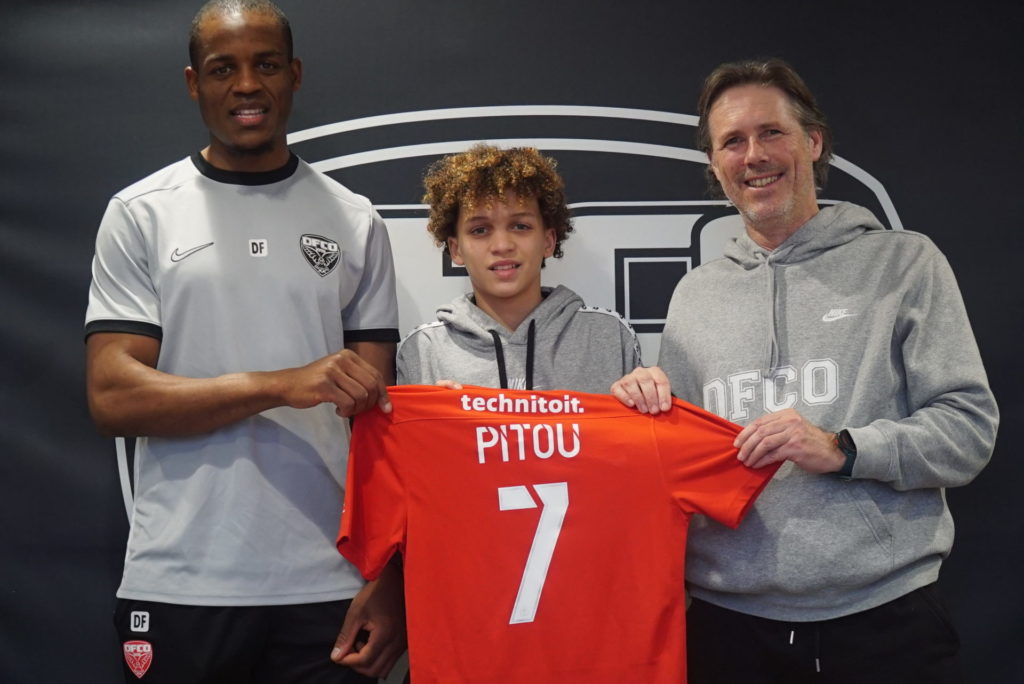 Nathan Pitou intègre le centre de formation du DFCO