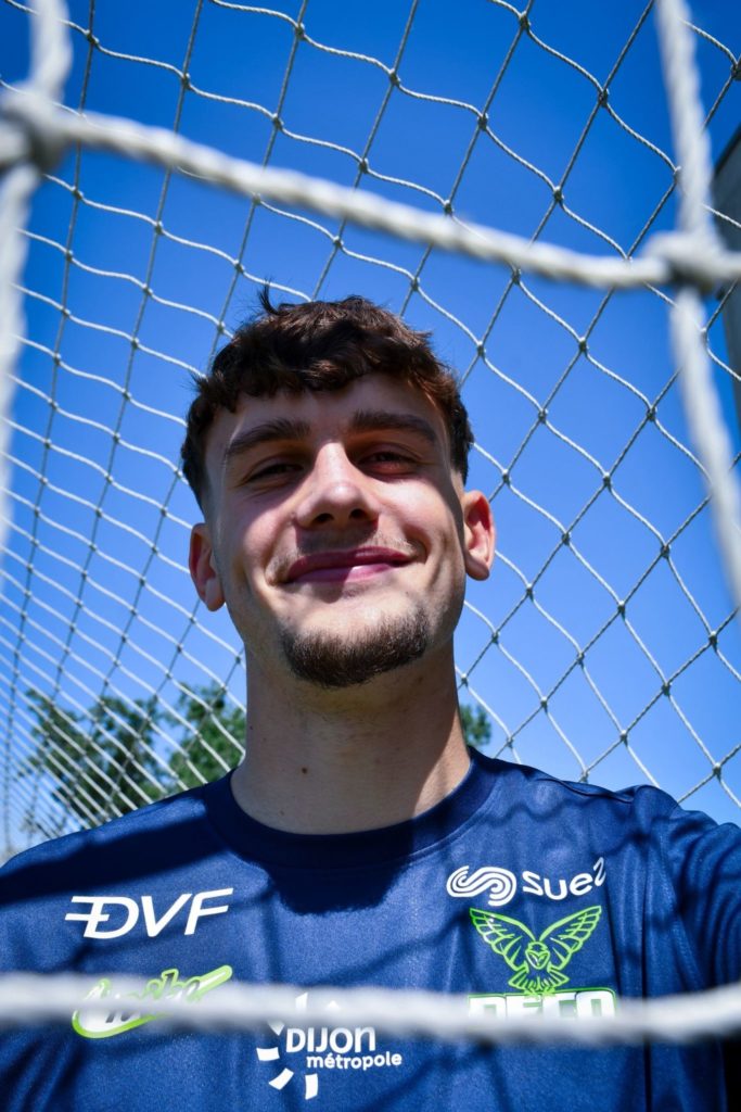 Axel Bargain rejoint le DFCO