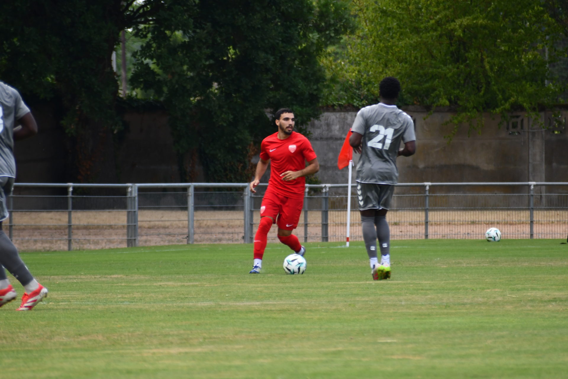 Le DFCO et Le Puy-en-Velay FC se séparent sur un match nul